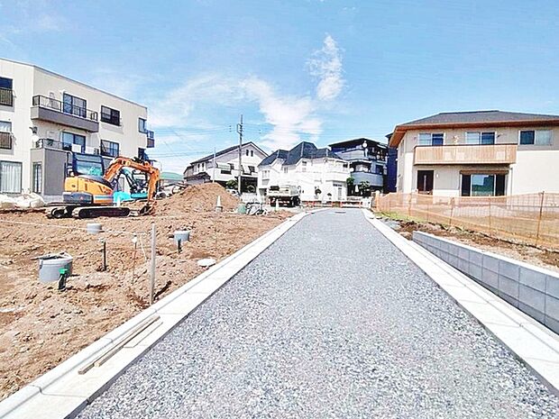 前面道路含む現地写真