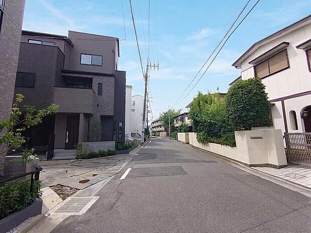 前面道路含む現地写真