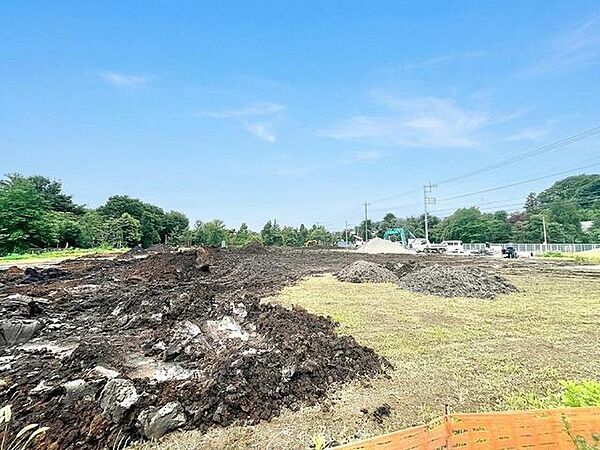 基礎から完成済みの住まいまで、各工程をご確認いただけます。