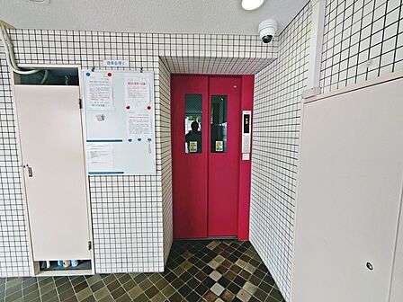エレベーター 