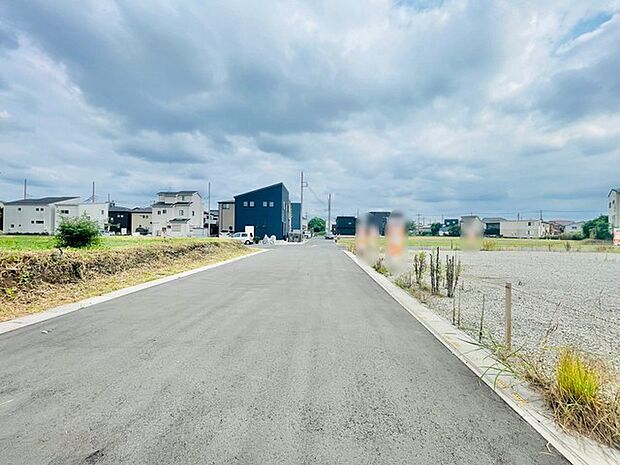 前面道路含む現地写真