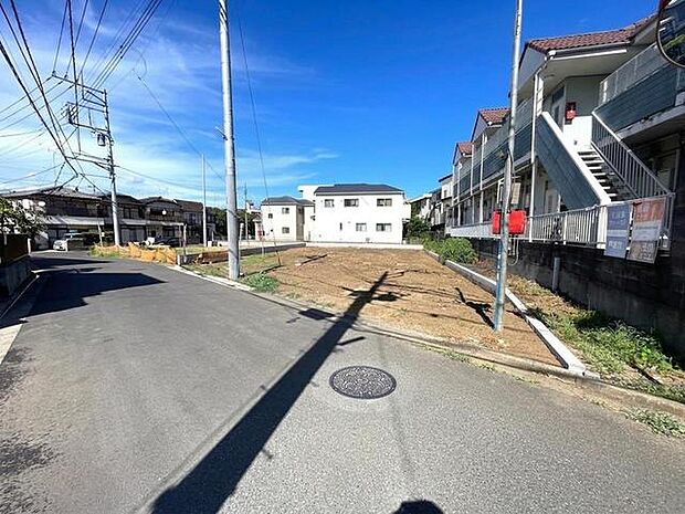 前面道路含む現地写真