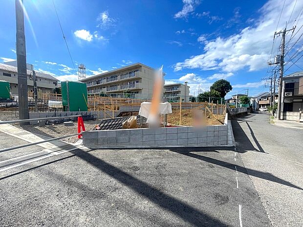 前面道路含む現地写真