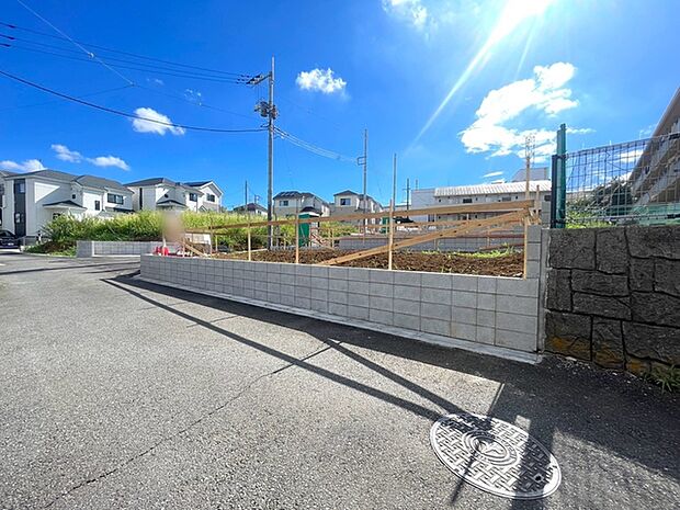 前面道路含む現地写真