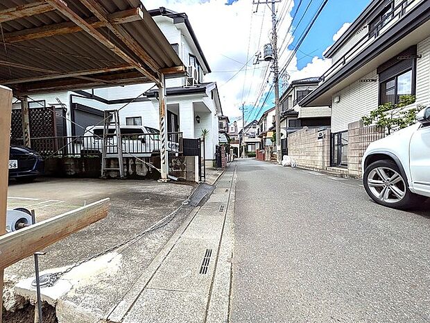前面道路含む現地写真