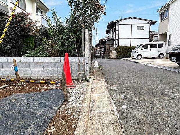 前面道路含む現地写真