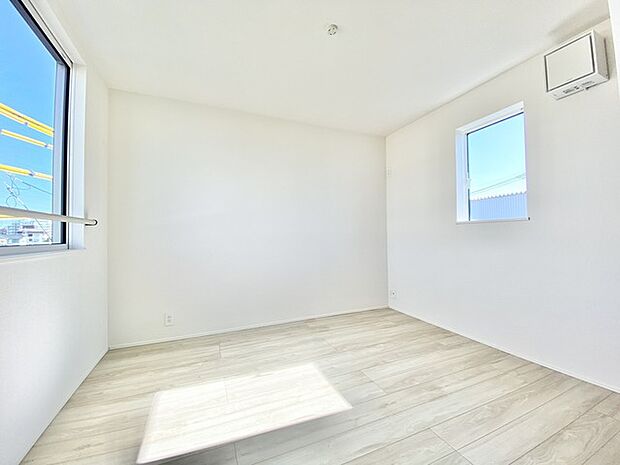 子供部屋には丁度良い洋室。