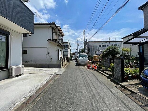 前面道路含む現地写真 