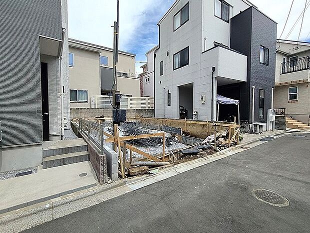 前面道路含む現地写真 