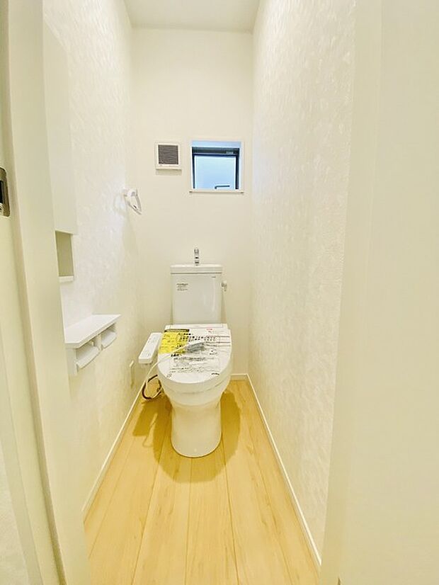 清潔好きには欠かせないウォシュレット機能付き。
