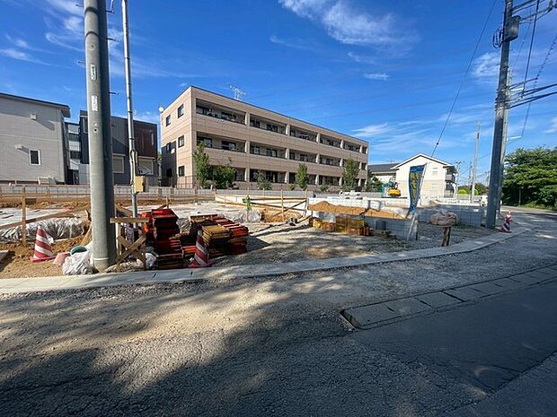 前面道路含む現地写真