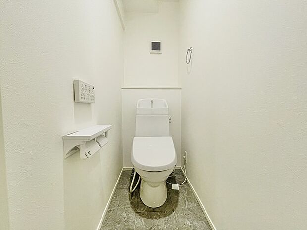 清潔好きには欠かせないウォシュレット機能付き。