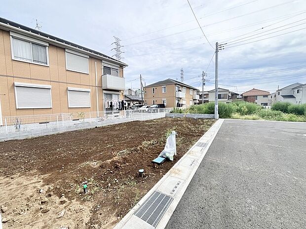 前面道路含む現地写真