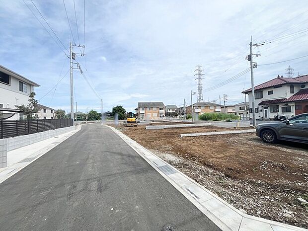 前面道路含む現地写真 