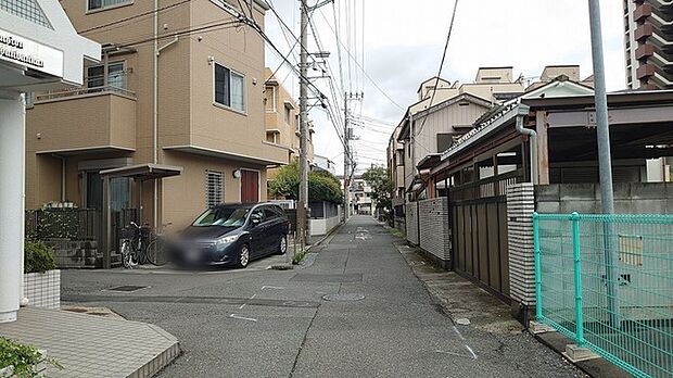 前面道路含む現地写真
