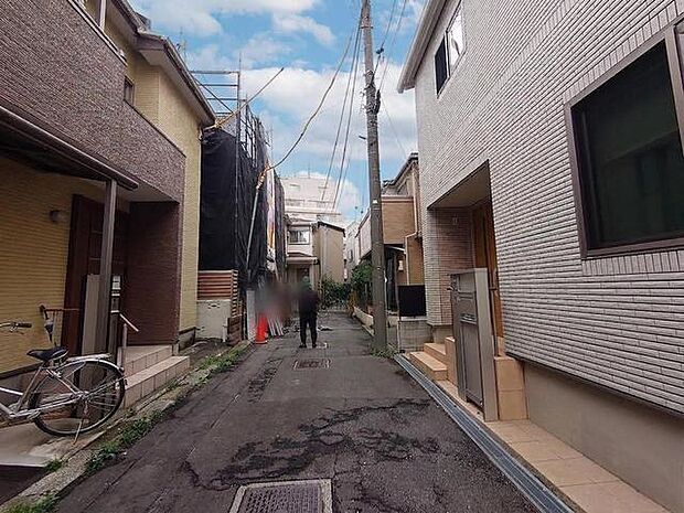 前面道路含む現地写真 