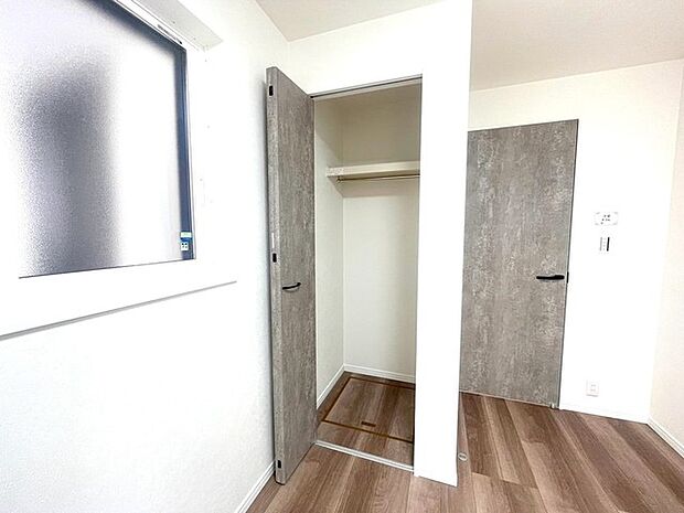 部屋に設けた収納は、住みやすさへのこだわり。
