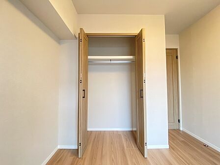 部屋ごとに設けた収納は、住みやすさへのこだわり。