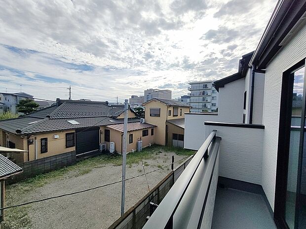 住戸からの眺望写真