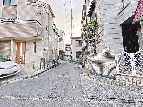 現地外観写真(古屋あり)