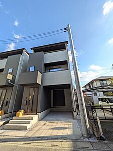 外観:完成物件だから、引っ越したあとの配置や動線も分かりやすい。 外観:完成物件だから、引っ越したあとの配置や動線も分かりやすい。