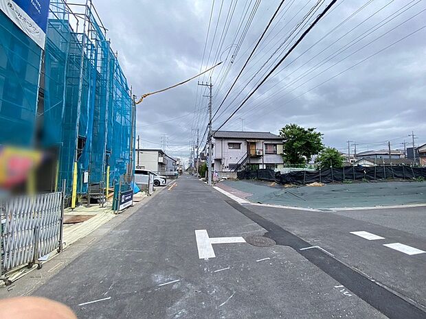 前面道路含む現地写真 