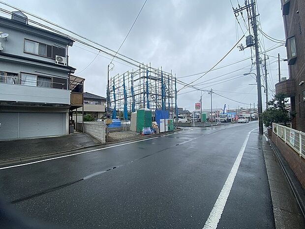 前面道路含む現地写真 