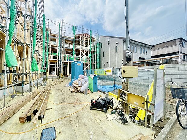 今なら建築中の住まいをご覧いただけます。構造体の質問もお気軽に。