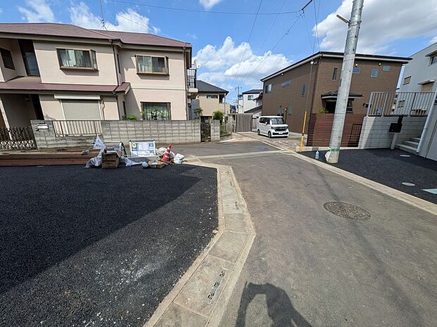 前面道路含む現地写真 