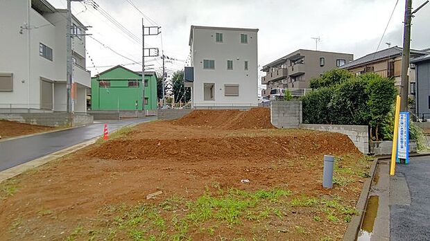 前面道路含む現地写真 