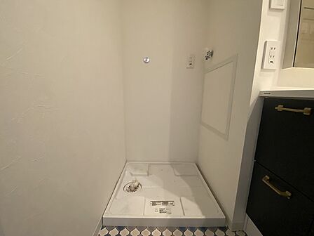 洗濯機防水パンがあります。
