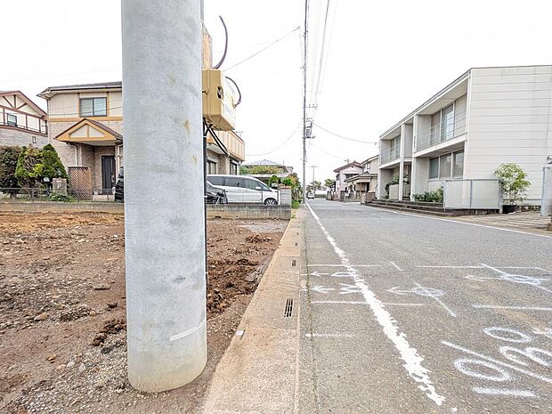 前面道路含む現地写真