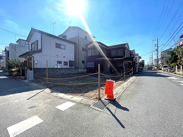 前面道路含む現地土地写真