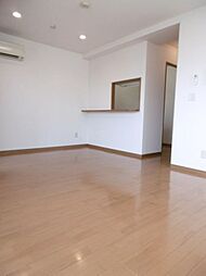 小田急小田原線 下北沢駅 徒歩14分の賃貸マンション 2階1LDKのリビング/ダイニング