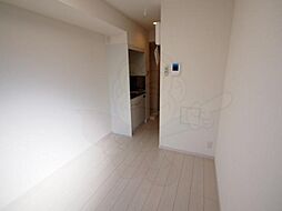 リブリ・Ｄear court 205 2階ワンルームのリビング/ダイニング