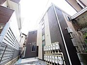 三鷹駅より徒歩11分 2階 築9年8ヶ月の賃貸物件