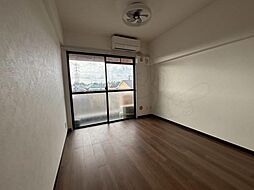 井の頭グリーンハイム 1階ワンルームのリビング/ダイニング