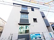 三鷹駅より徒歩12分 3階 築4年8ヶ月の賃貸物件