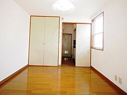 フローラルコート 201 2階1Kのリビング/ダイニング