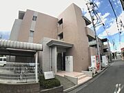 三鷹駅よりバス14分 徒歩1分 2階 築18年9ヶ月の賃貸物件