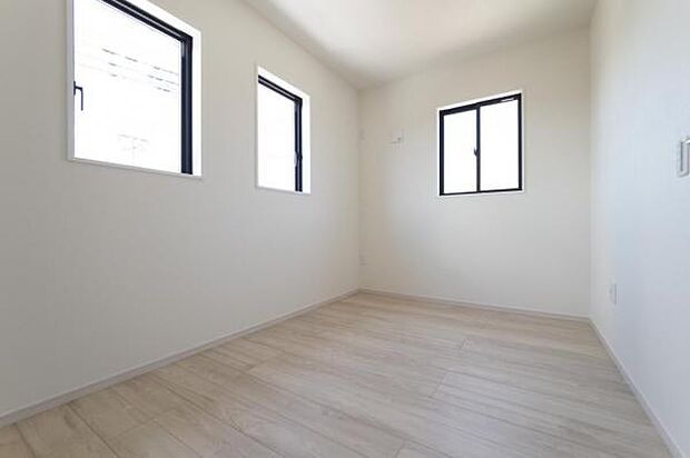 5.4帖洋室。使い勝手と心地の良い、落ち着いた住空間。