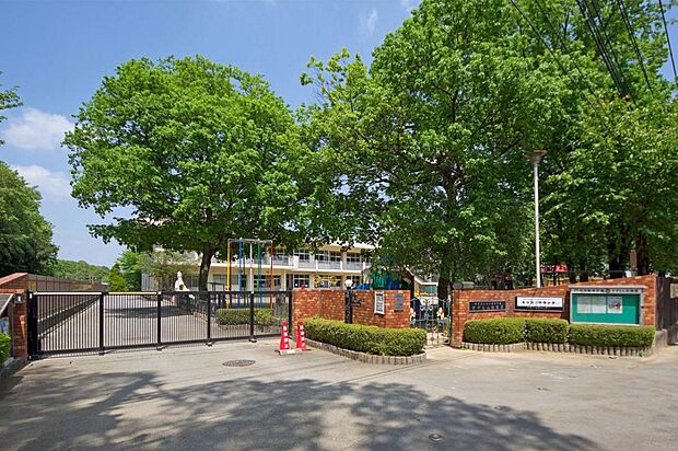 すずらん幼稚園（2041m）