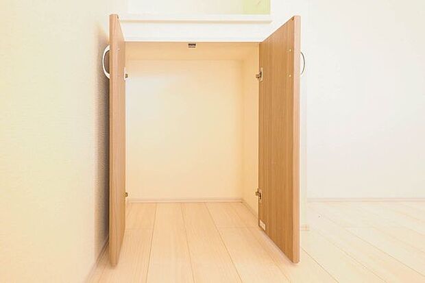 収納(LDK-17帖)