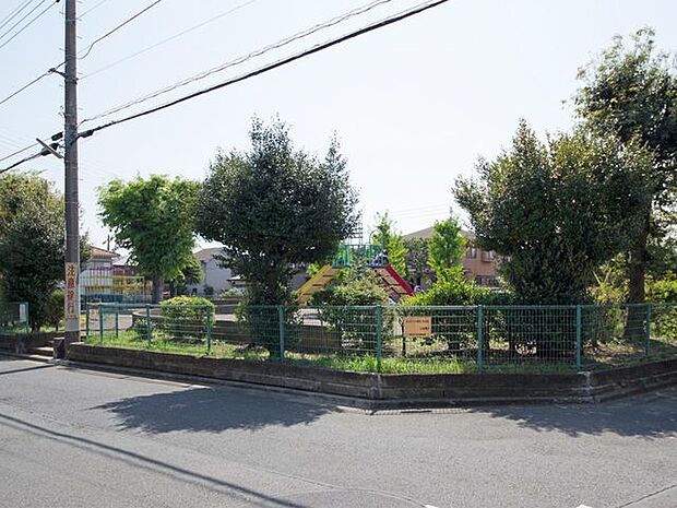 雪見原西公園 160m