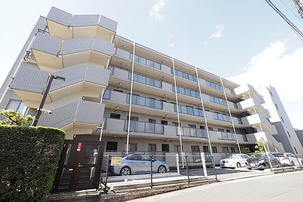 現地ご見学・詳細が知りたい・資料請求など、何でもお気軽にお問い合わせください