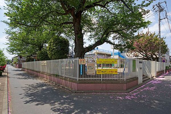 マルハ幼稚園 徒歩3分。 180m