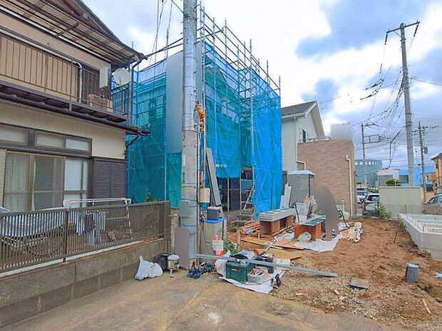 販売現地