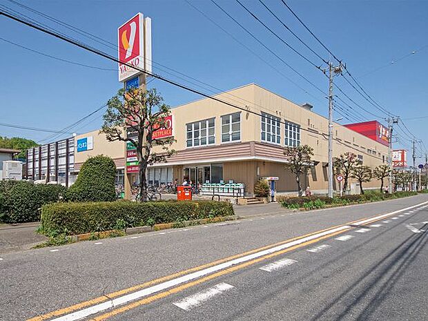 ヤオコー東所沢店 徒歩22分。 1710m