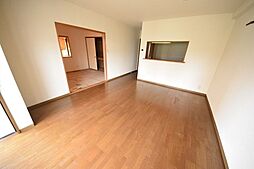 JR常磐線 馬橋駅 徒歩7分の賃貸マンション 1階3LDKのリビング/ダイニング