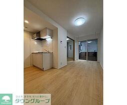 京成松戸線 五香駅 徒歩3分の賃貸アパート 3階1LDKのリビング/ダイニング